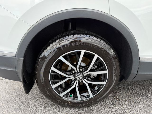 2021 Volkswagen Tiguan 2.0T SE - 22910194 - 43