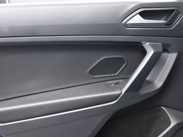 2021 Volkswagen Tiguan 2.0T SE FWD - 22993688 - 11