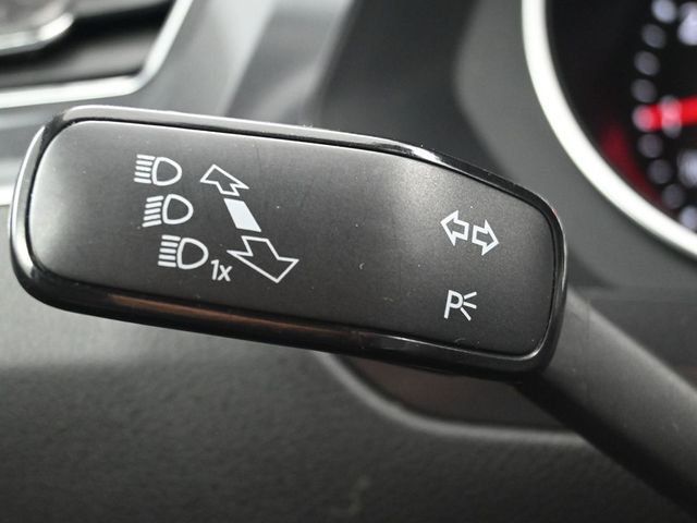 2021 Volkswagen Tiguan 2.0T SE FWD - 22993688 - 26