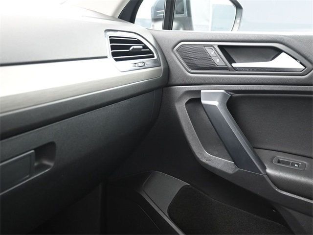 2021 Volkswagen Tiguan 2.0T SE FWD - 22951639 - 15