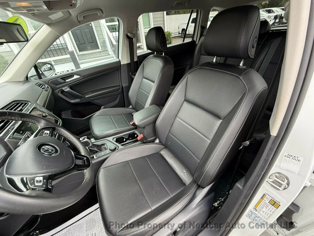 2021 Volkswagen Tiguan SEL photo 12
