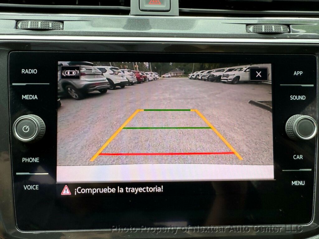 2021 Volkswagen Tiguan SEL photo 18
