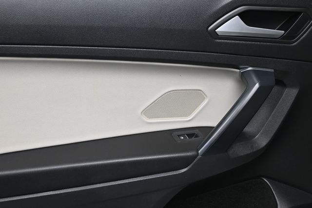2021 Volkswagen Tiguan 2.0T SEL 4MOTION - 23017934 - 13