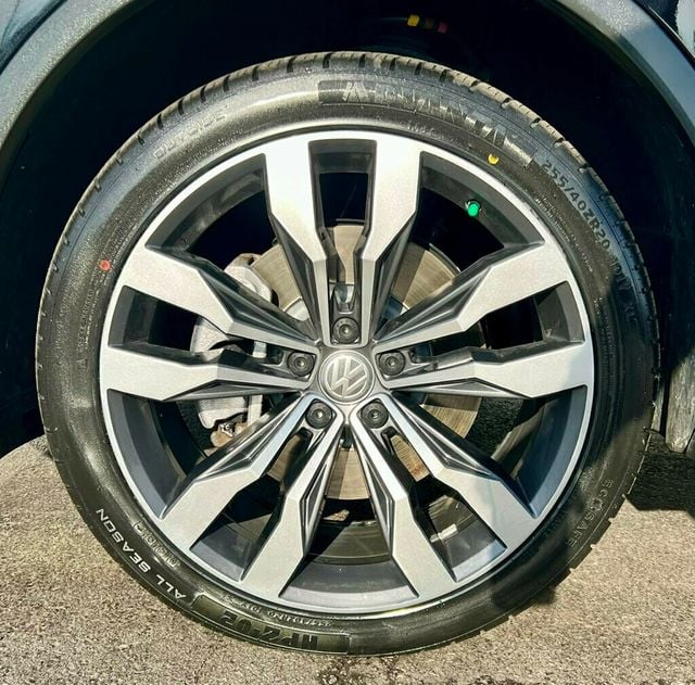 2021 Volkswagen Tiguan 2.0T SEL Premium R-Line 4MOTION - 22943968 - 32