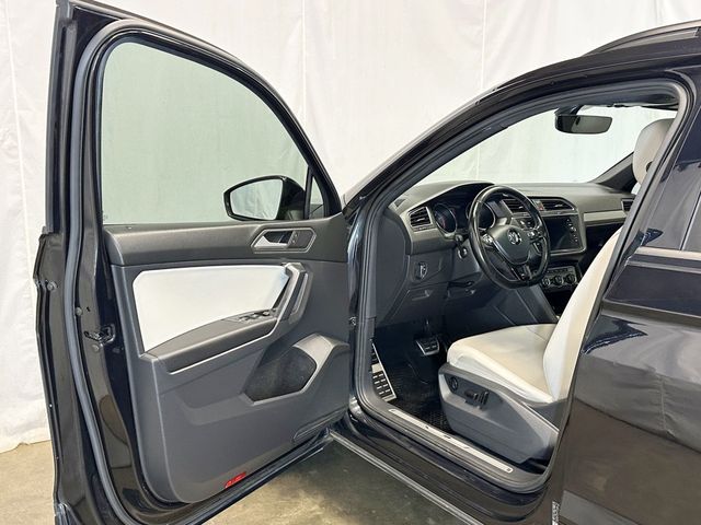2021 Volkswagen Tiguan 2.0T SE R-Line Black 4MOTION - 23067953 - 17