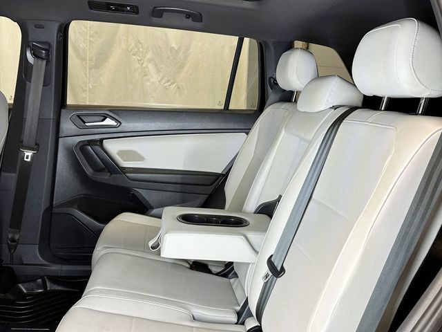 2021 Volkswagen Tiguan 2.0T SE R-Line Black 4MOTION - 23067953 - 40