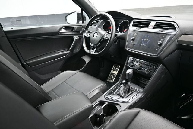 2021 Volkswagen Tiguan 2.0T SE R-Line Black FWD - 23004475 - 17