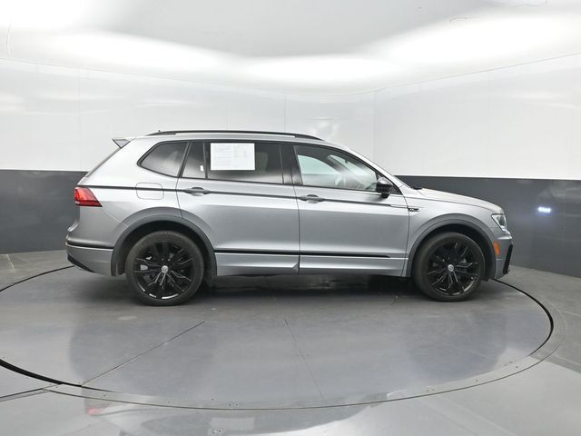 2021 Volkswagen Tiguan 2.0T SE R-Line Black FWD - 23004475 - 30