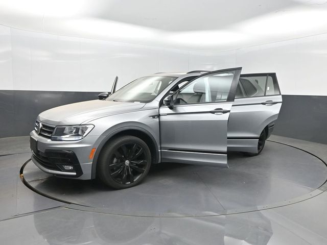2021 Volkswagen Tiguan 2.0T SE R-Line Black FWD - 23004475 - 33