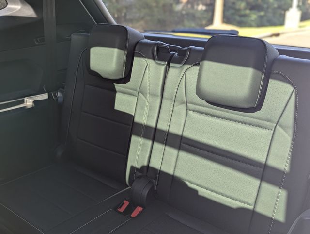 2021 Volkswagen Tiguan 2.0T SE R-Line Black FWD - 22997668 - 15