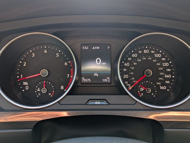 2021 Volkswagen Tiguan 2.0T SE R-Line Black FWD - 22997668 - 23