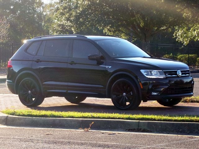 2021 Volkswagen Tiguan SE R-LINE BLACK photo 2