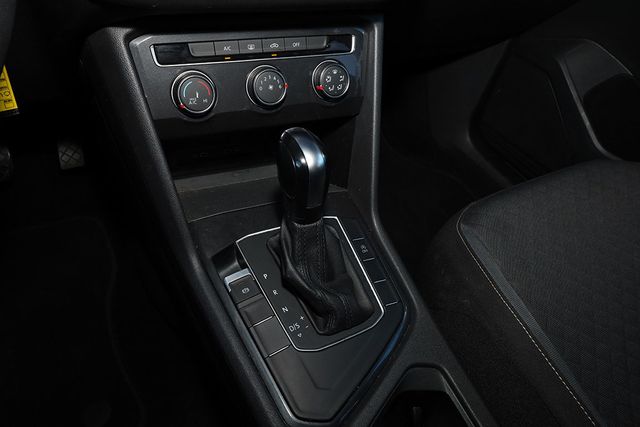 2021 VOLKSWAGEN TIGUAN 2.0T S FWD - 22941324 - 29