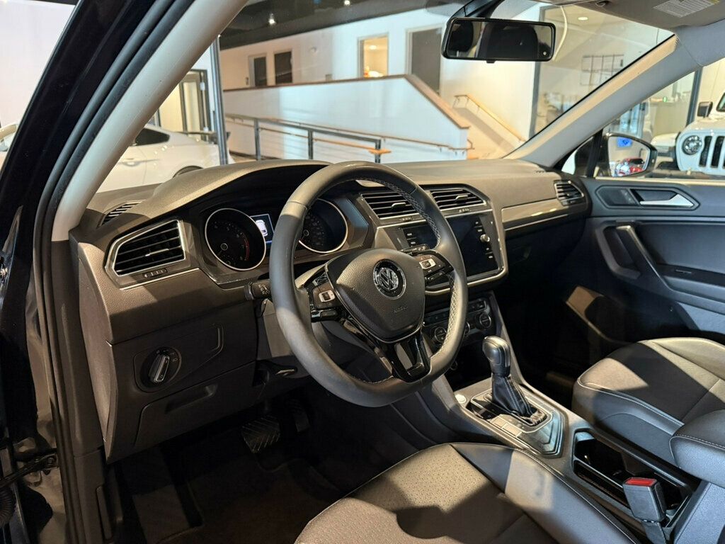 2021 Volkswagen Tiguan LocalTrade/SE/3rdRow/HtdSeats/BackUpCam/10WayPwrSeats/AdapCruise - 22718996 - 9