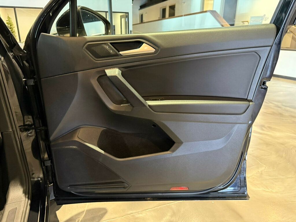 2021 Volkswagen Tiguan LocalTrade/SE/3rdRow/HtdSeats/BackUpCam/10WayPwrSeats/AdapCruise - 22718996 - 24