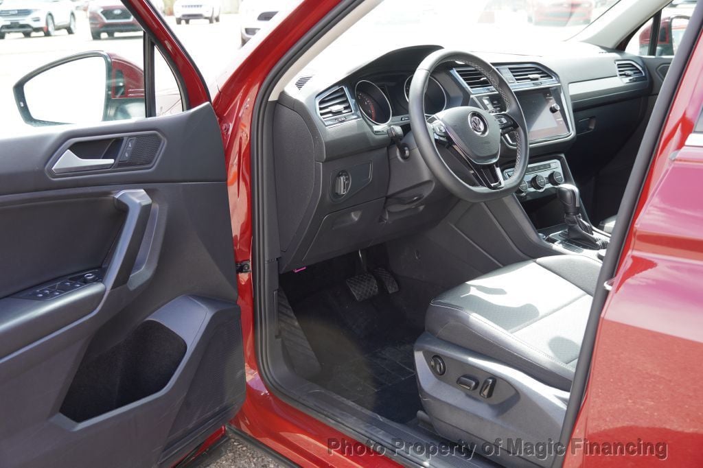 2021 Volkswagen Tiguan SE - 22407210 - 6