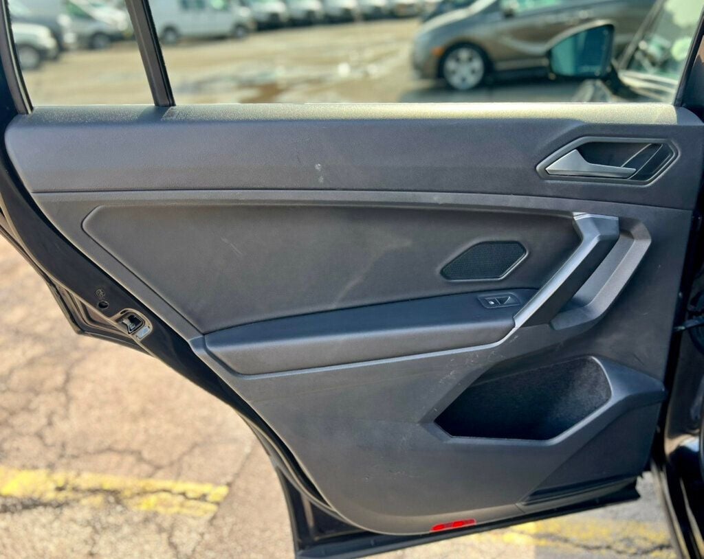 2021 Volkswagen Tiguan SE - 22997259 - 15