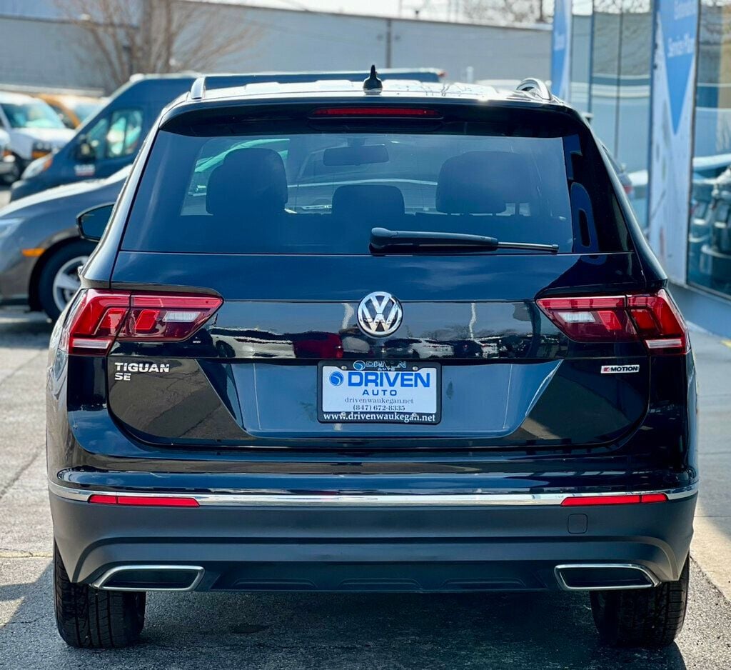 2021 Volkswagen Tiguan SE - 22997259 - 3