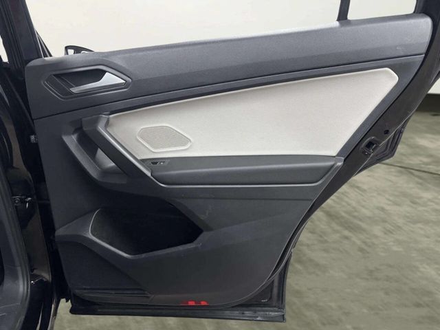 2021 Volkswagen Tiguan SE 4Motion AWD 4dr SUV - 22983761 - 15