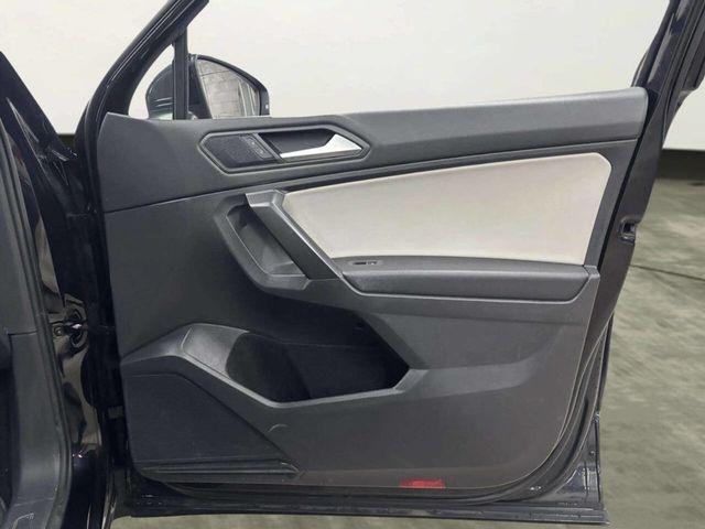 2021 Volkswagen Tiguan SE 4Motion AWD 4dr SUV - 22983761 - 17