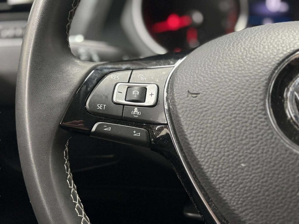 2021 Volkswagen Tiguan SE 4Motion AWD 4dr SUV - 22983761 - 30