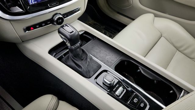 2021 Volvo S60 T5 AWD Inscription with Advanced & Climate Packages - 22944949 - 16