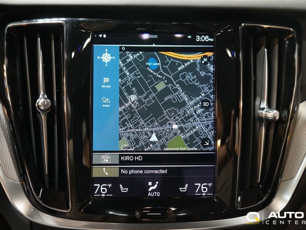 2021 Volvo S60 T5 AWD R-Design - 22945264 - 24