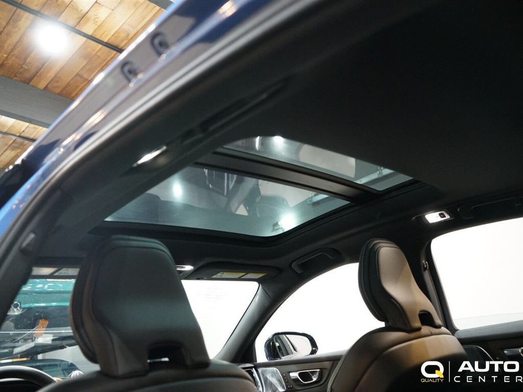 2021 Volvo S60 T5 AWD R-Design - 22945264 - 32