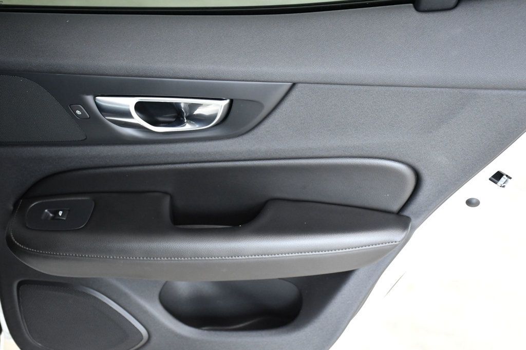 2021 Volvo S60 T5 FWD Momentum - 23008387 - 14