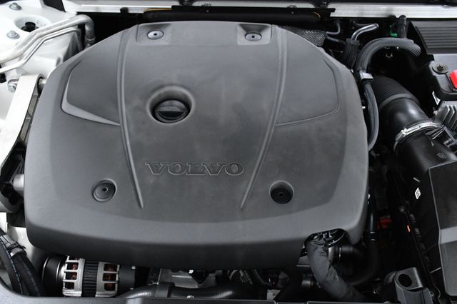 2021 Volvo S60 T5 FWD Momentum - 23008387 - 18