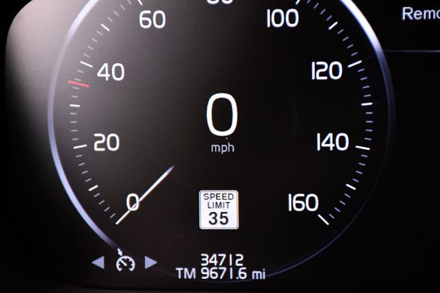 2021 Volvo S60 T5 FWD Momentum - 23008387 - 22