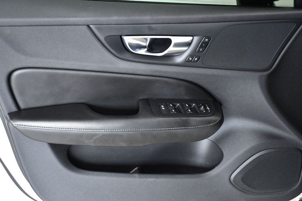 2021 Volvo S60 T5 FWD Momentum - 23008387 - 8