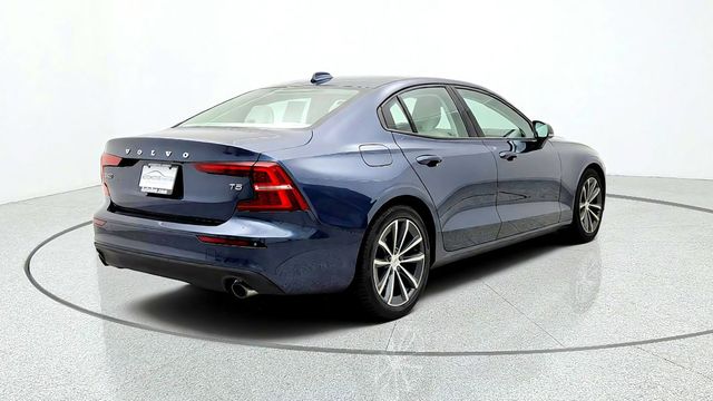 2021 Volvo S60 T5 FWD Momentum - 23097636 - 4