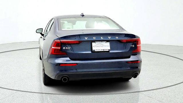 2021 Volvo S60 T5 FWD Momentum w/ Climate Pkg & harman/kardon Premium Audio - 23097636 - 5
