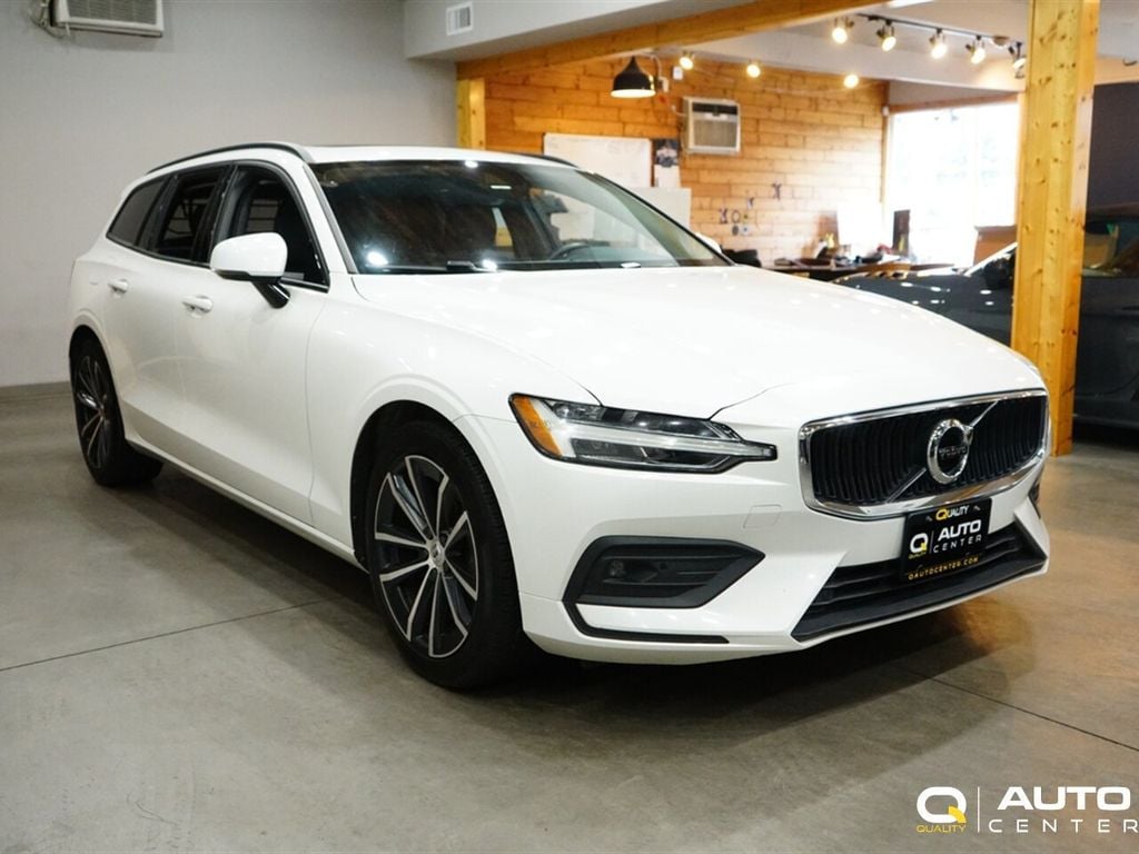 2021 Volvo V60 T5 AWD Momentum - 22762499 - 2