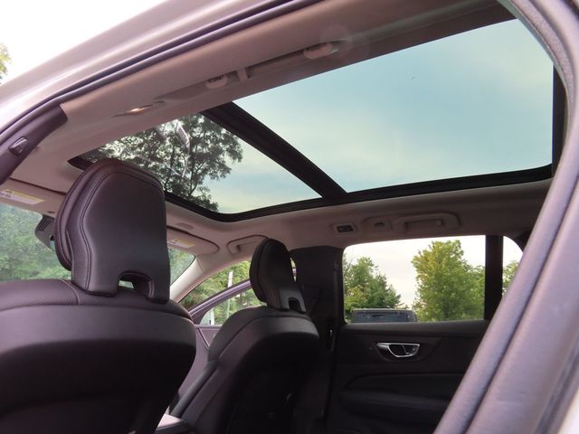 2021 Volvo V60 Cross Country T5 AWD - 23068400 - 9