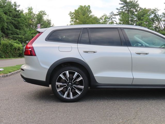 2021 Volvo V60 Cross Country T5 AWD - 23068400 - 17