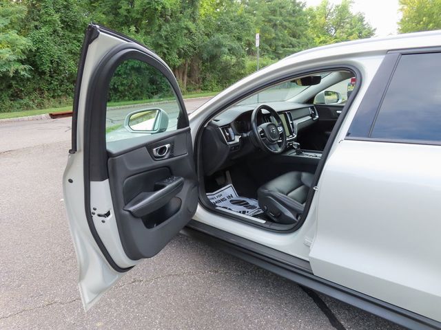 2021 Volvo V60 Cross Country T5 AWD - 23068400 - 21