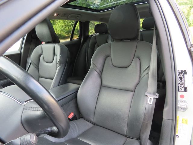 2021 Volvo V60 Cross Country T5 AWD - 23068400 - 22