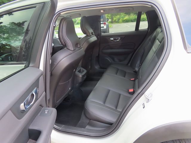 2021 Volvo V60 Cross Country T5 AWD - 23068400 - 30