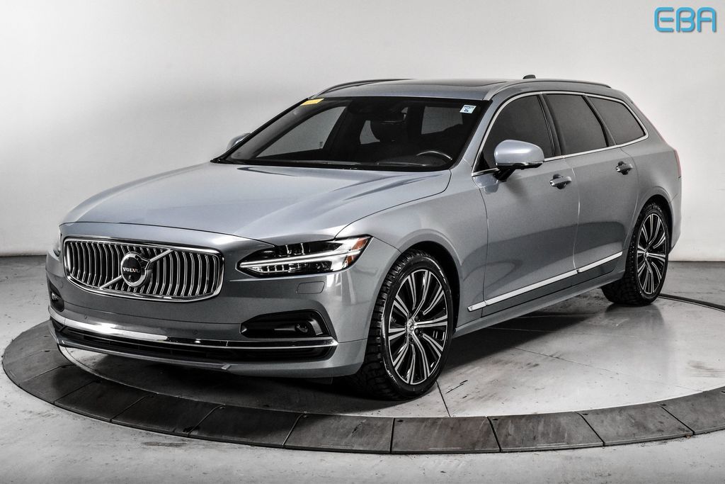 2021 Volvo V90 T6 AWD Inscription - 22265776 - 1