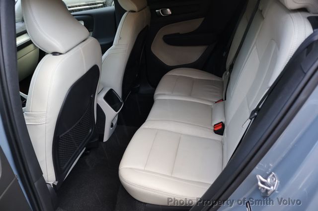 2021 Volvo XC40 T4 FWD Momentum - 22948267 - 10