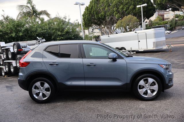 2021 Volvo XC40 T4 FWD Momentum - 22948267 - 5