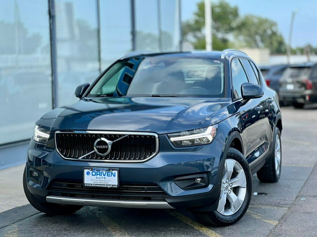 2021 Volvo XC40 T4 MOMENTUM - 22893130 - 0