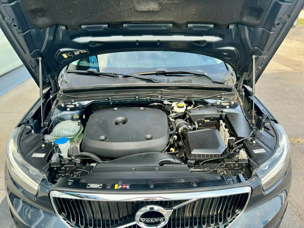 2021 Volvo XC40 T4 MOMENTUM - 22893130 - 10