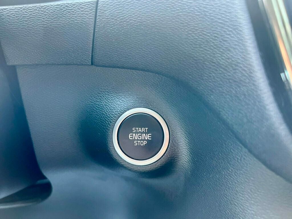 2021 Volvo XC40 T4 MOMENTUM - 22893130 - 20