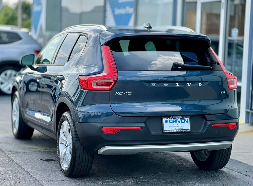 2021 Volvo XC40 T4 MOMENTUM - 22893130 - 2