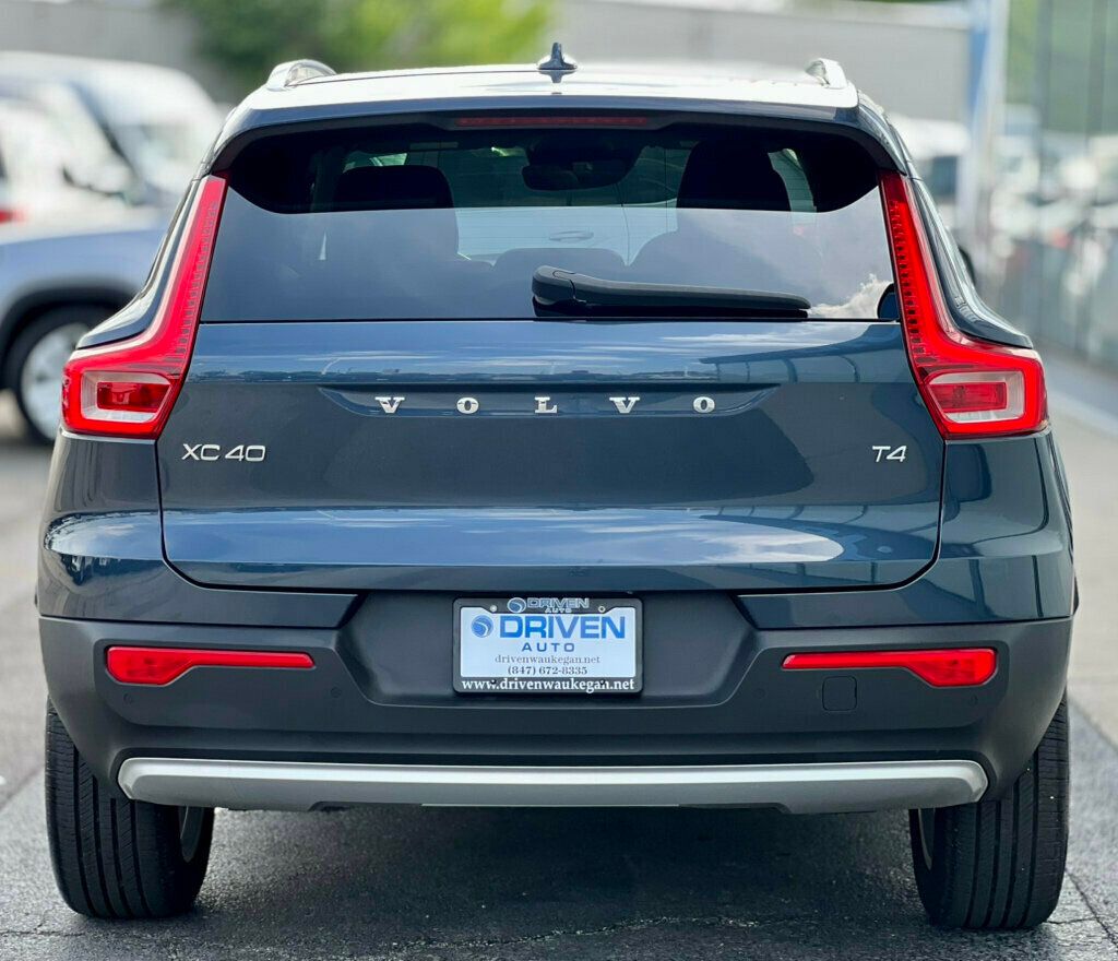 2021 Volvo XC40 T4 MOMENTUM - 22893130 - 3