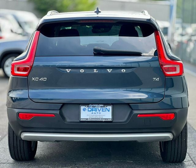 2021 Volvo XC40 T4 MOMENTUM - 22893130 - 3