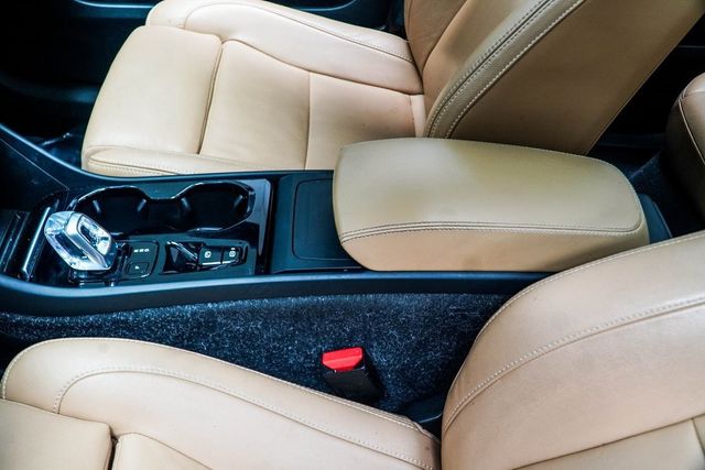 2021 Volvo XC40 T5 AWD Inscription - 22962031 - 16